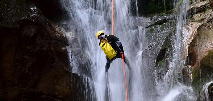 Canyoning